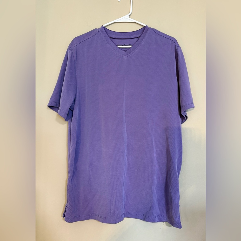Tommy Bahama Men's Lavender V-Neck Tee